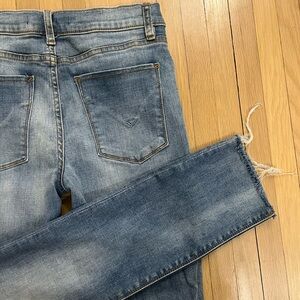 Women’s Hudson Skinny Stretch Fringe Lightwash Blue Jeans 26